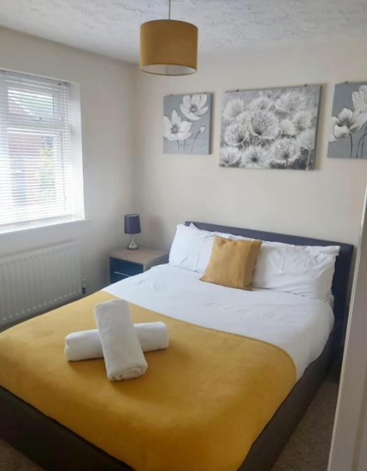 Ashford Holiday Home Smithy Drive Sleeps 5 Free Wifi And Vehicle Parking Kingsnorth Luaran gambar